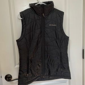 Columbia Woman’s Omni Heat Insulated Vest Size Large NWOT